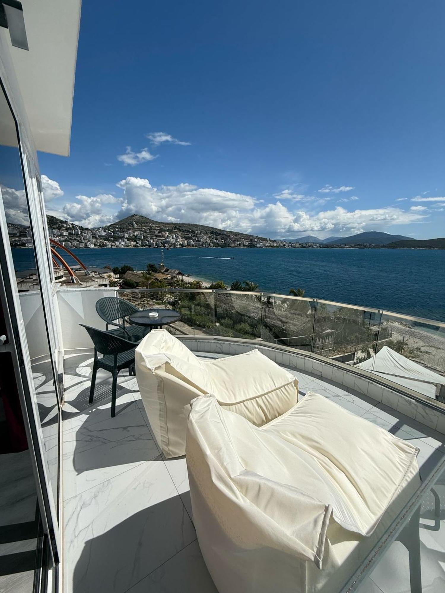 Hotel Aloha Sarandë Exterior foto